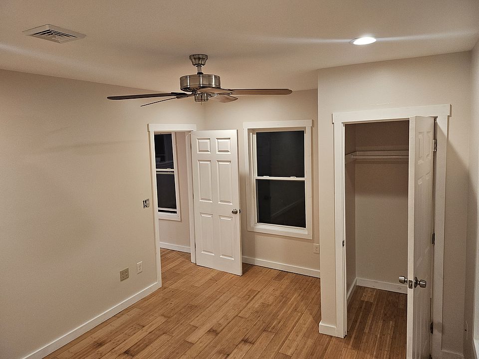 2nd image of 2282 W River Rd #3