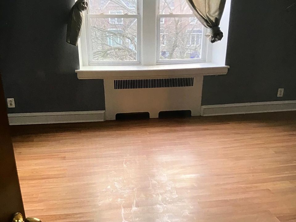 1st image of 3313 Vista St Unit B