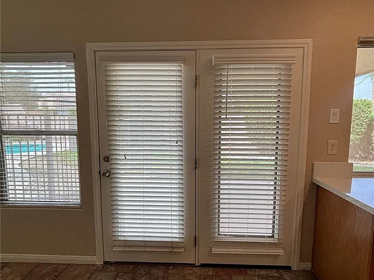 8585 Ebony Hills Way — Photo 13