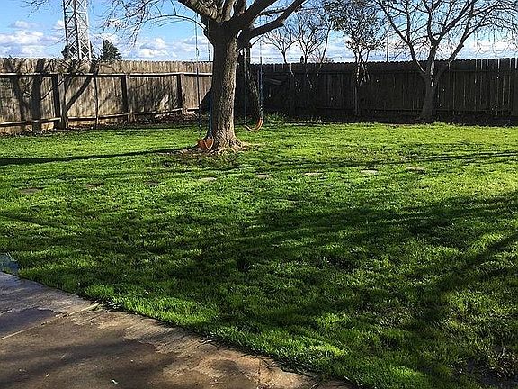 2nd image of 1594 Calistoga Way
