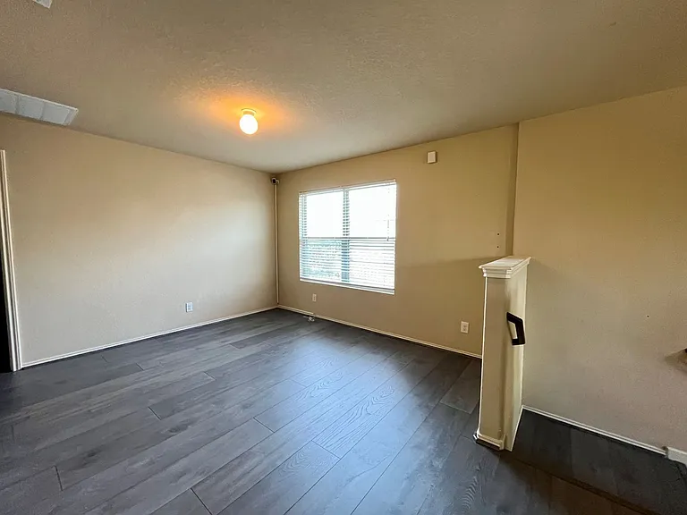 426 Tequila Rnch — Photo 15