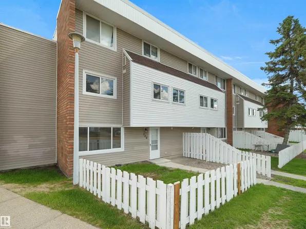 2908 116a Ave NW #308, Edmonton, AB T5W 4R7