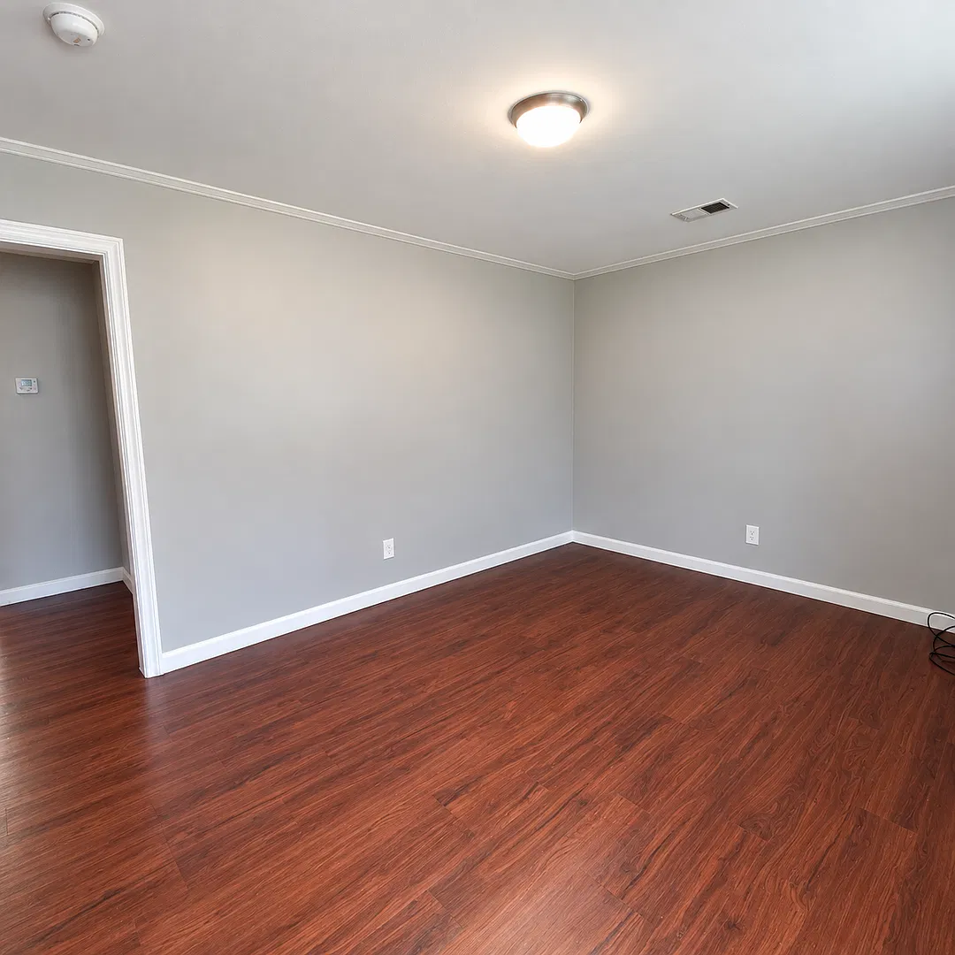 Charming 2-Bedroom Home in a Convenient Columbia Location! — Photo 3