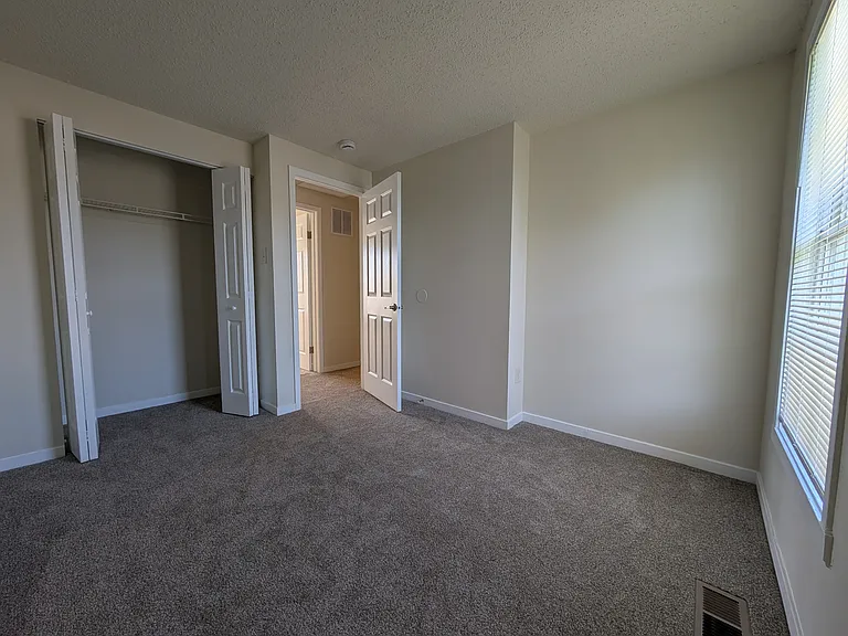 Tulip Ct — Photo 9
