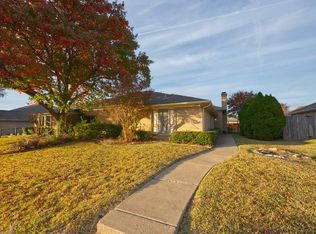 1105 University Dr, Plano, TX 75075