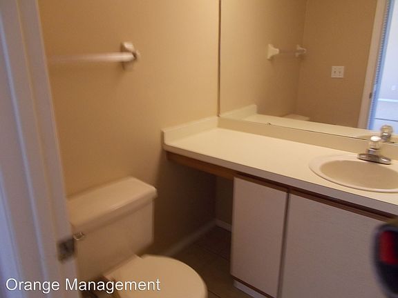 5th image of 828 Monopoly Ct