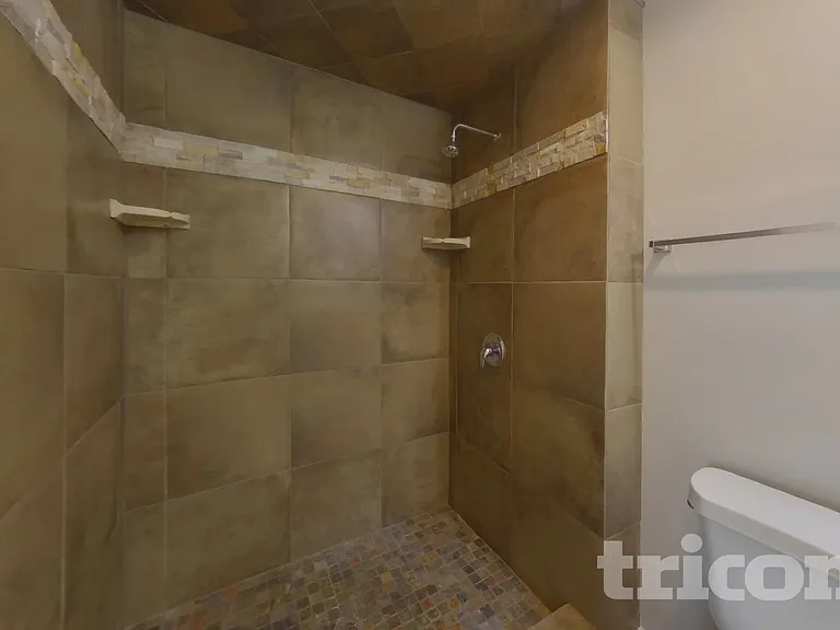 4201 Broadstairs Dr — Photo 11
