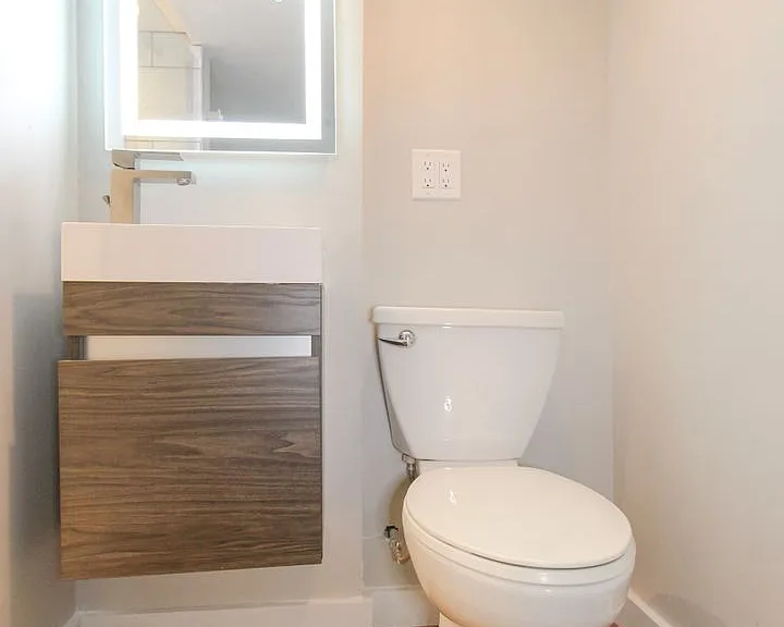 230 Bryant Ave — Photo 48