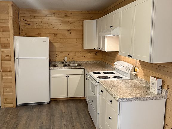 2nd image of 2921 Glacier State Dr APT 2
