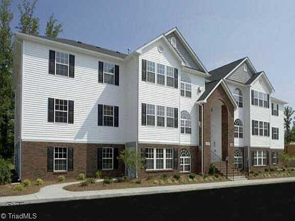 1st image of 4305-3A Timberbrooke Ct #3-A