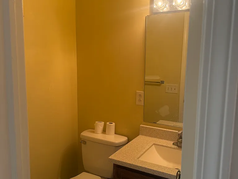 55 Frenchwoods Cir — Photo 6