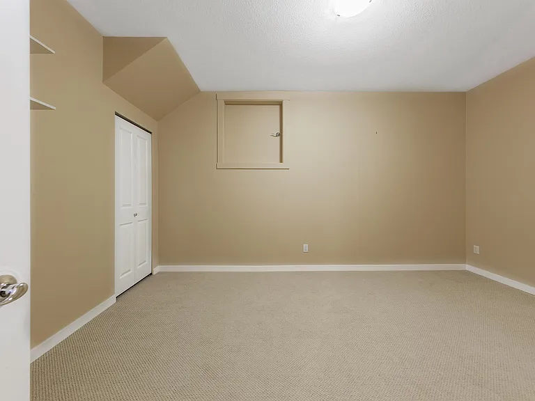3445 Wilkie Ave #13 — Photo 17