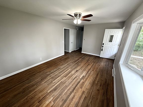 4th image of 1527 Fulton Ct
