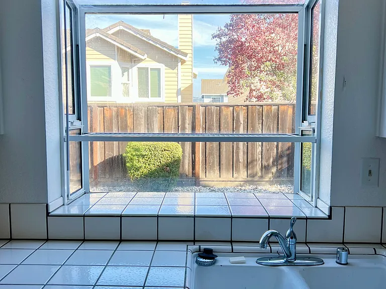 18929 Sydney Cir — Photo 14