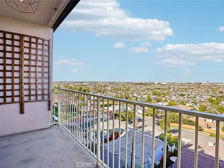 1108 Camino Real #510 — Photo 25