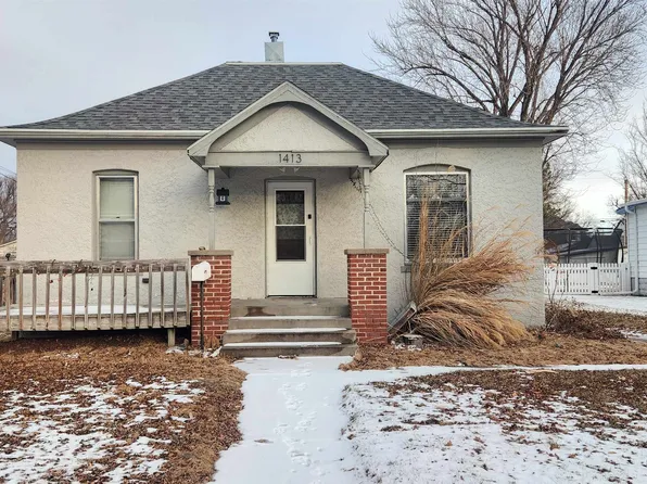 1413 D Ave, Gothenburg, NE 69138