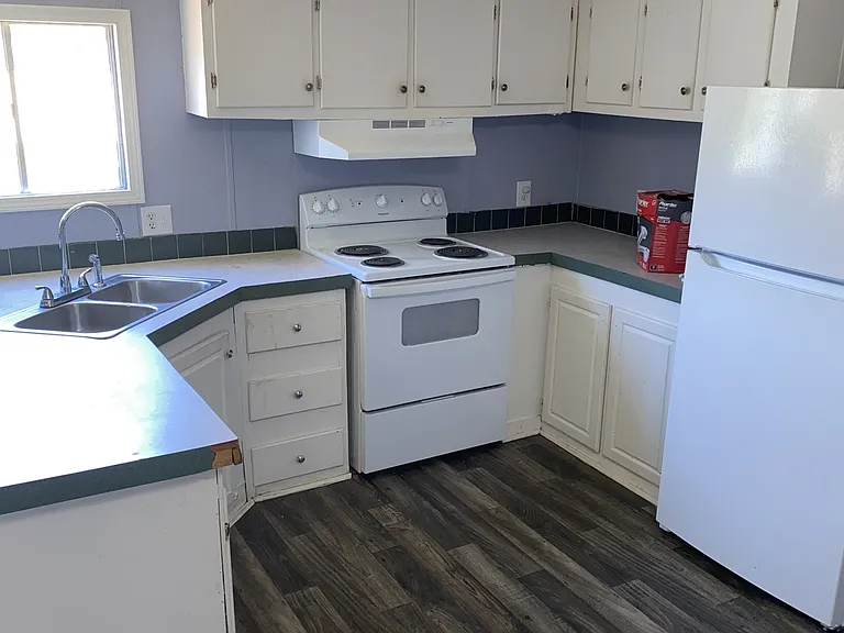971 Brady Rd — Photo 3