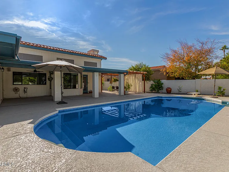 1948 E Jeanine Dr — Photo 14