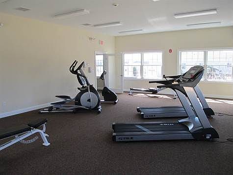 FitnessRoom2