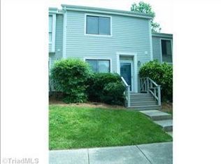 1028 Turtle Rock Ln, Winston Salem, NC 27104