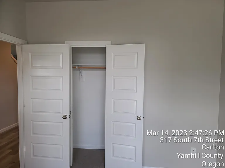 696 E Wilson St — Photo 7