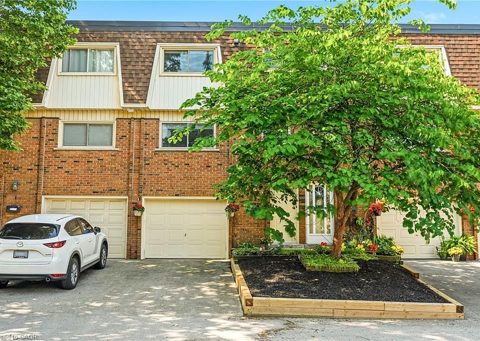 1st image of 125 Bonaventure Dr #2