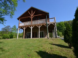 329 Lovely Bluff Rd, Rocky Top, TN 37769
