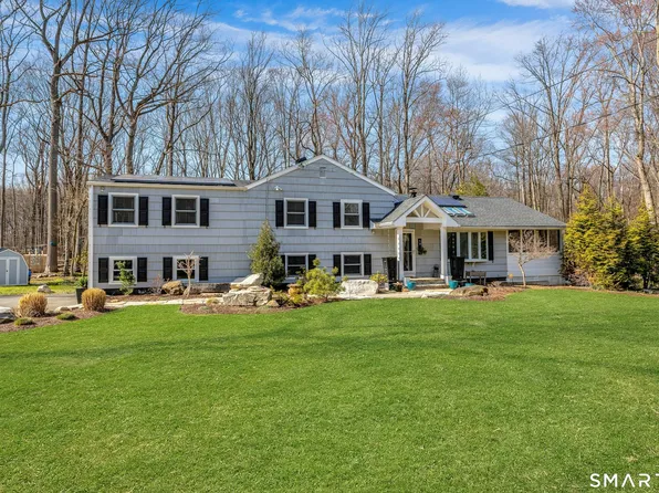 19 Half Mile Common, Westport, CT 06880