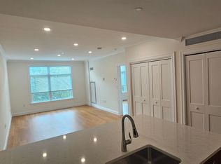 58 Asheville Rd #404, Chestnut Hill, MA 02467