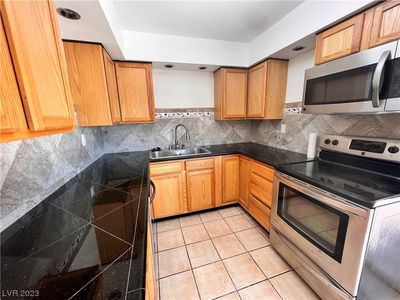 231 E Van Wagenen St, Henderson, NV, 89015