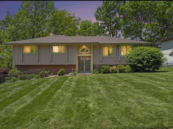 1524 S 143rd St, Omaha, NE 68144