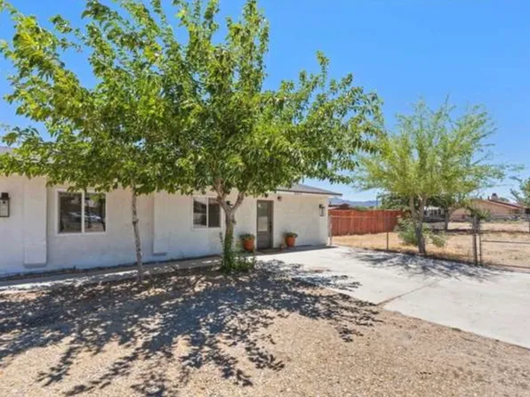 8263 3rd Ave #2, Hesperia, CA 92345