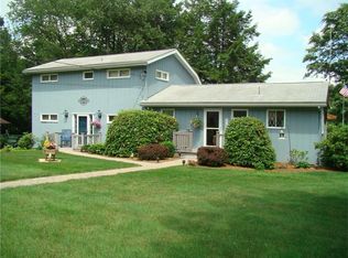 336 Iroquois Ln, Stoystown, PA 15563