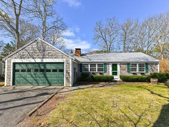 41 Graces Way, South Dennis, MA 02660