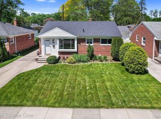 432 W Sunnybrook Dr, Royal Oak, MI