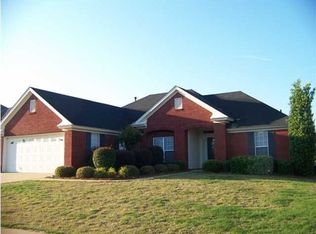 1922 Chancellor Ridge Rd, Prattville, AL 36066