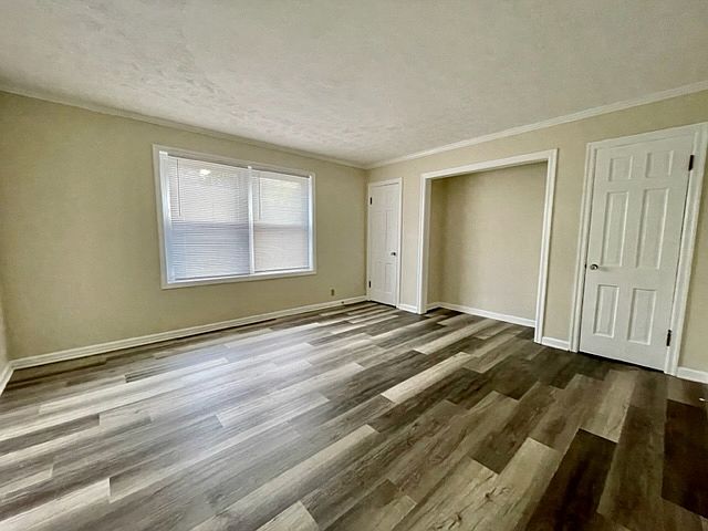 2nd image of 460 Woodward Ave #5