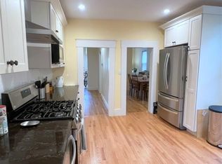 28 Houghton St, Somerville, MA 02143