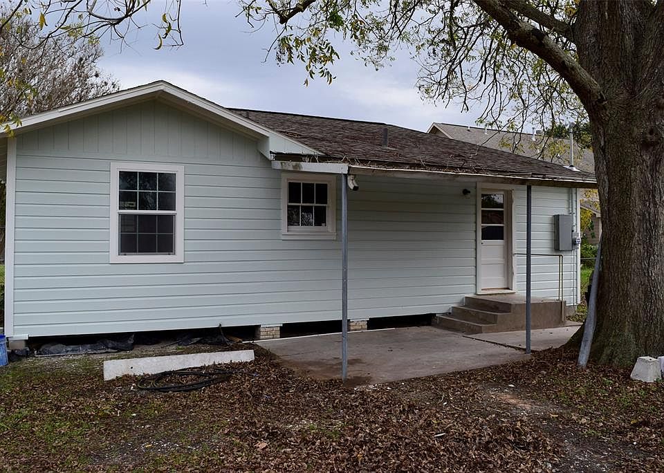 1st image of 2506 Avenue E