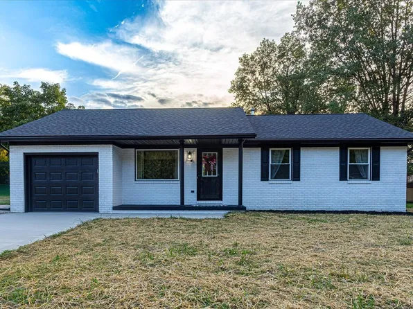 1765 Covey Dr, Boonville, IN 47601
