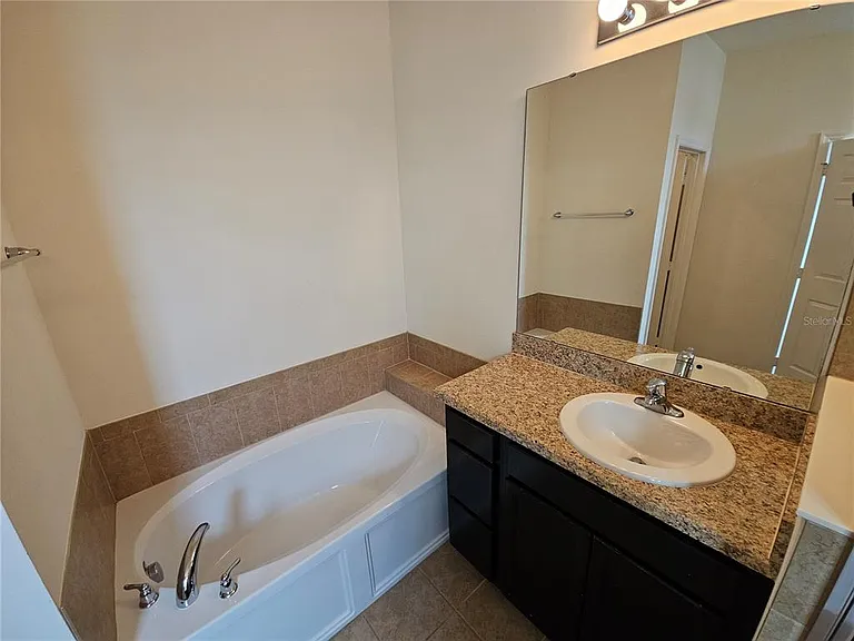 1899 Portofino Meadows Blvd — Photo 30