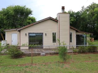 2249 Hubbard Rd, Macon, GA 31217