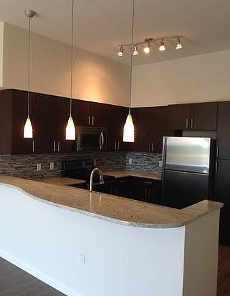 3rd image of 4557 Ponce De Leon Blvd
