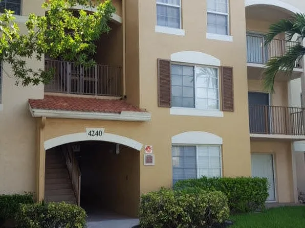 4240 San Marino Blvd APT 108, West Palm Beach, FL 33409
