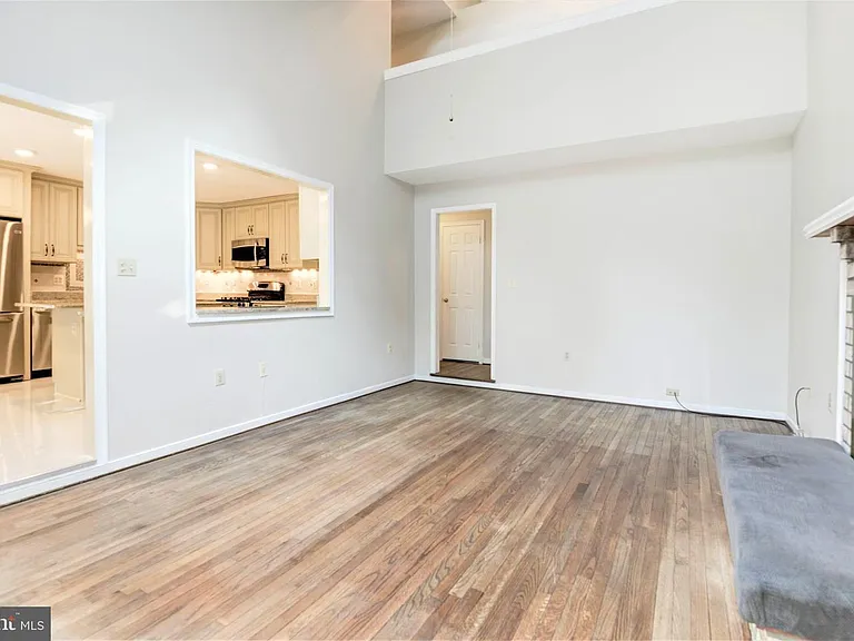 10322 Dunn Meadow Rd — Photo 17