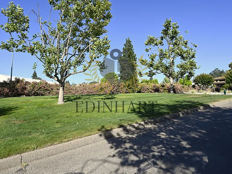 21678 Eastmere Ln — Photo 73