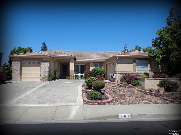 1st image of 967 Dunerose Ct