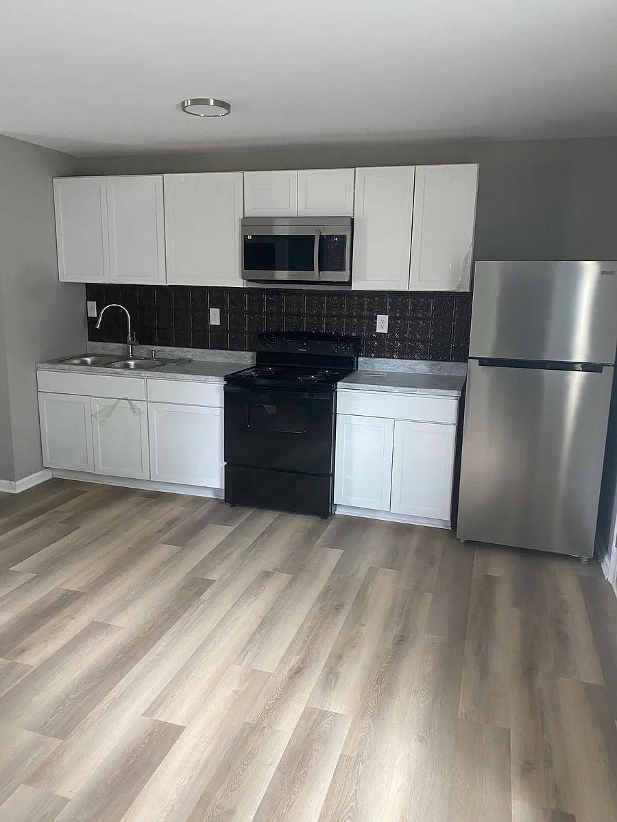Building Photo - 503 Lincoln Park #A