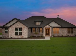 157 Chester Rd, Springtown, TX 76082