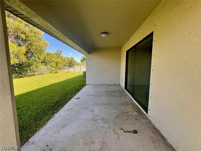 3322 NW 17th Ln — Photo 17